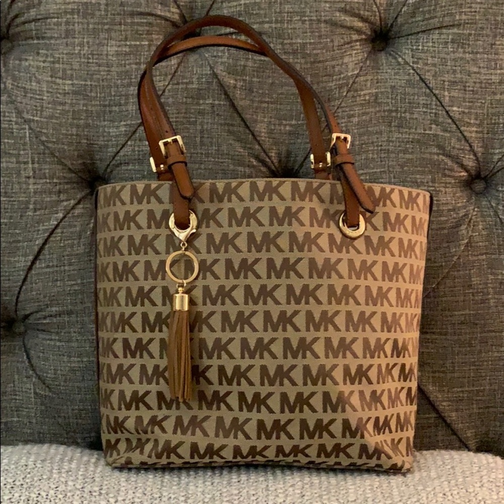 Michael Kors Tote